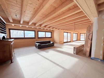 Châlet - 306 m² - 9 pièces