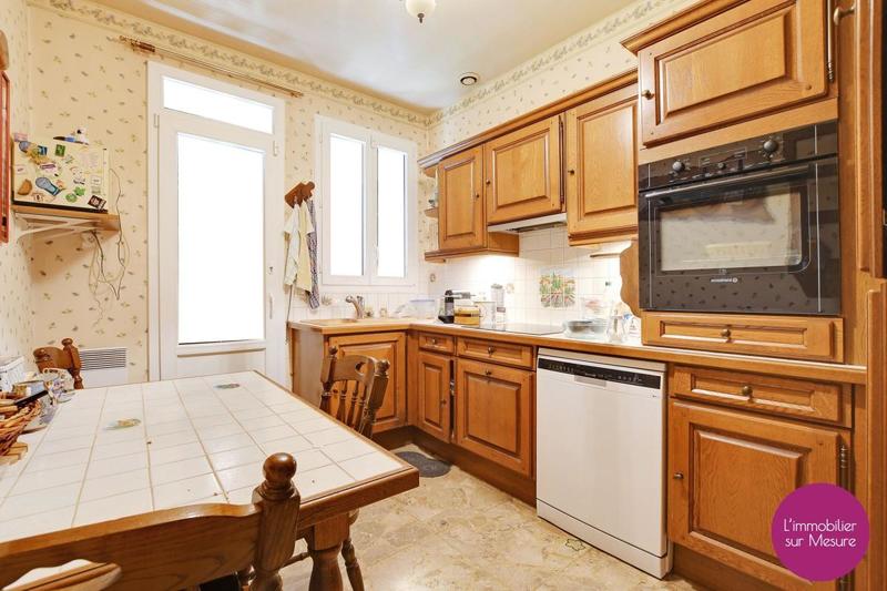 Villa - 270 m² - 6 pièces