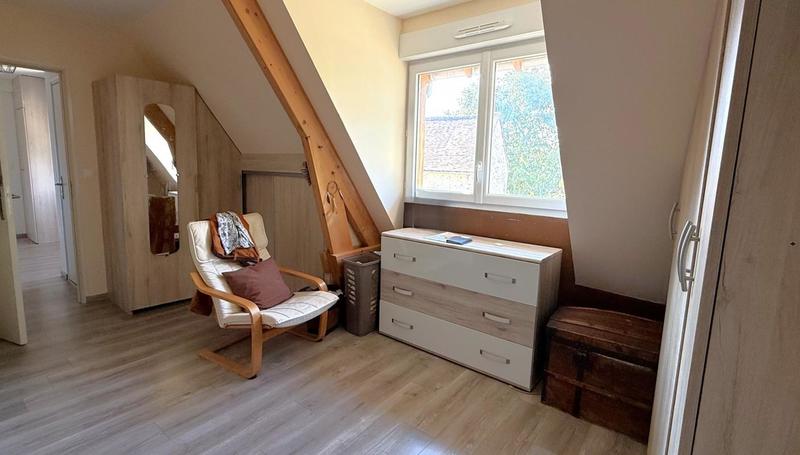 Maison - 111 m² - 5 pièces