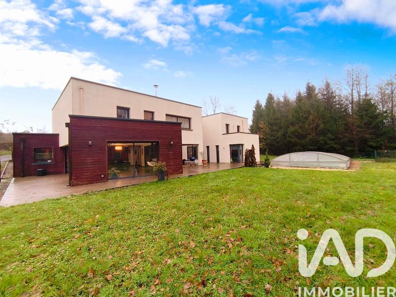 Maison de maîtres - 346 m² - 12 pièces