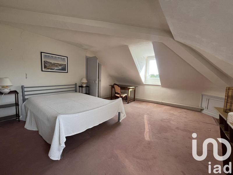 Maison - 383 m² - 11 pièces