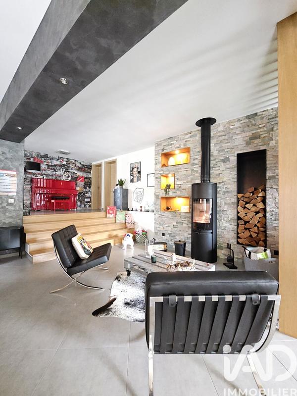 Maison - 197 m² - 4 pièces