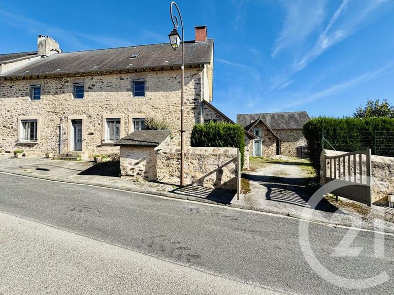 Maison de village - 236 m² - 5 pièces