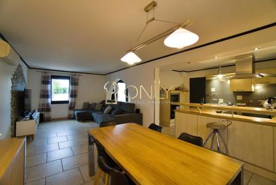 Maison - 100 m² - 5 pièces