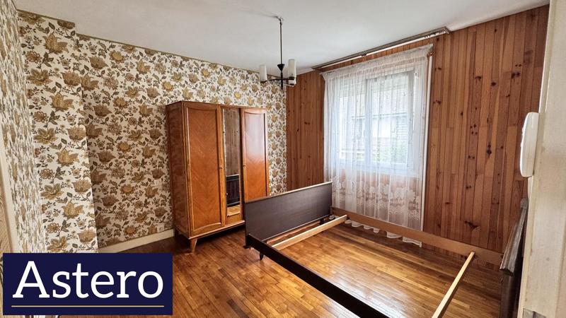 Maison - 97 m² - 7 pièces