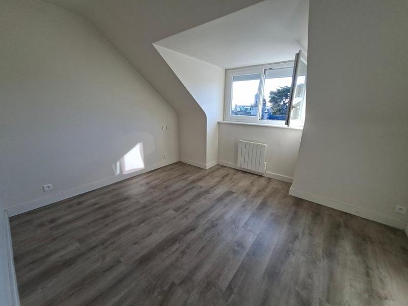 Maison - 185 m² - 6 pièces