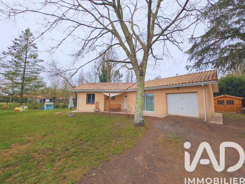 Maison - 96 m² - 5 pièces