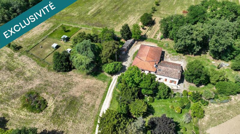 Maison - 223 m² - 13 pièces