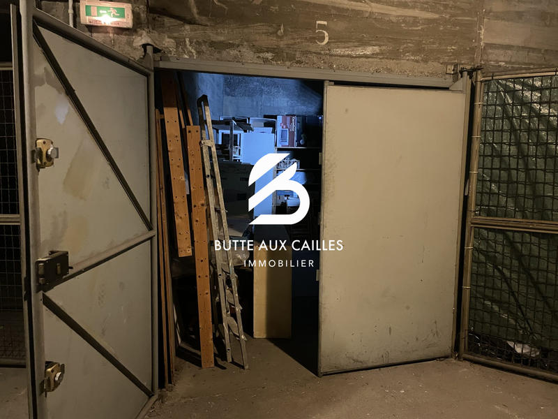 Parking / Garage - 16 m²