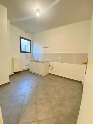 Appartement - 122 m² - 4 pièces