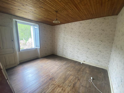 Maison - 204 m² - 9 pièces