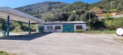 Immeuble - 220 m² - 4 pièces