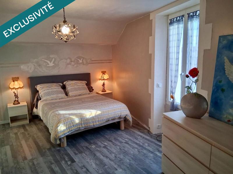 Maison - 140 m² - 7 pièces