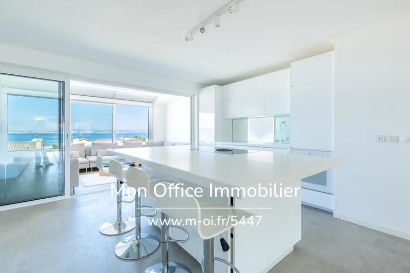 Penthouse - 135 m² - 4 pièces
