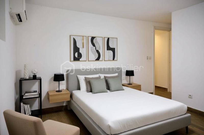 Appartement - 175 m² - 6 pièces