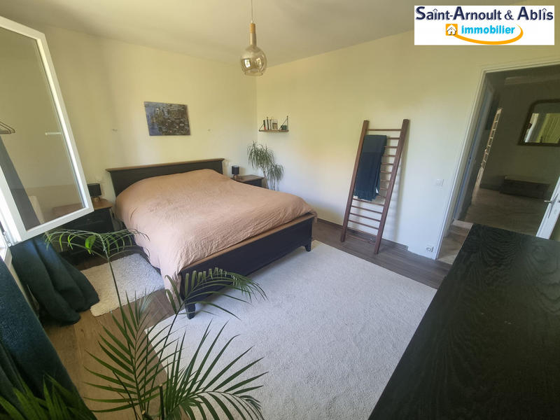 Maison traditionnelle - 160 m² - 7 pièces