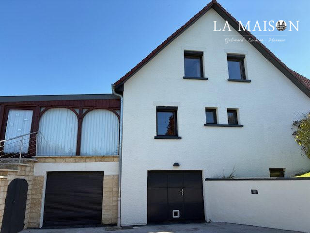 Villa - 137 m² - 7 pièces