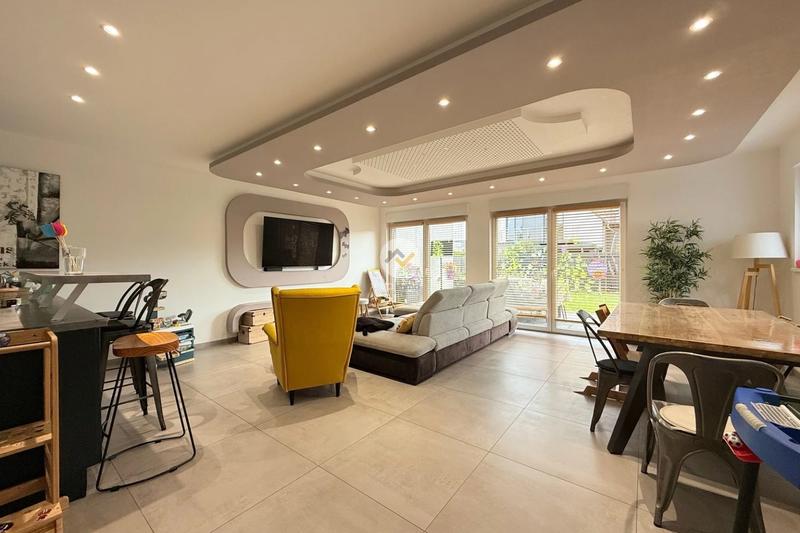 Maison contemporaine - 130 m² - 6 pièces