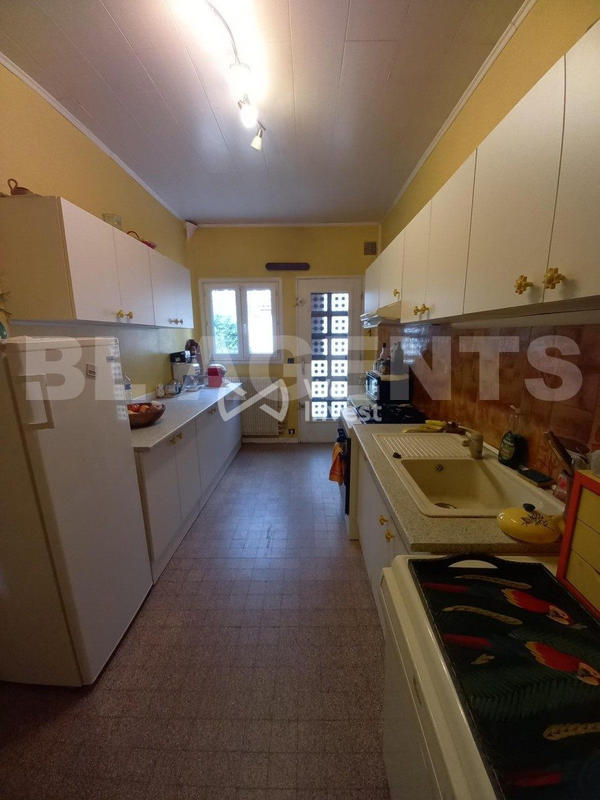 Maison - 137 m² - 7 pièces