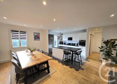 Pavillon - 103 m² - 6 pièces