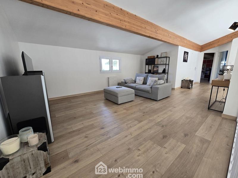 Maison - 161 m² - 5 pièces
