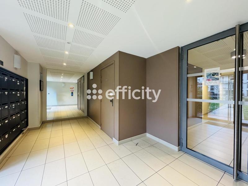 Appartement ancien - 62 m² - 3 pièces