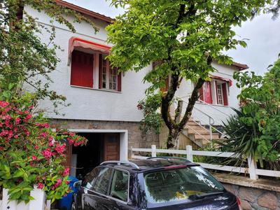 Maison - 97 m² - 5 pièces