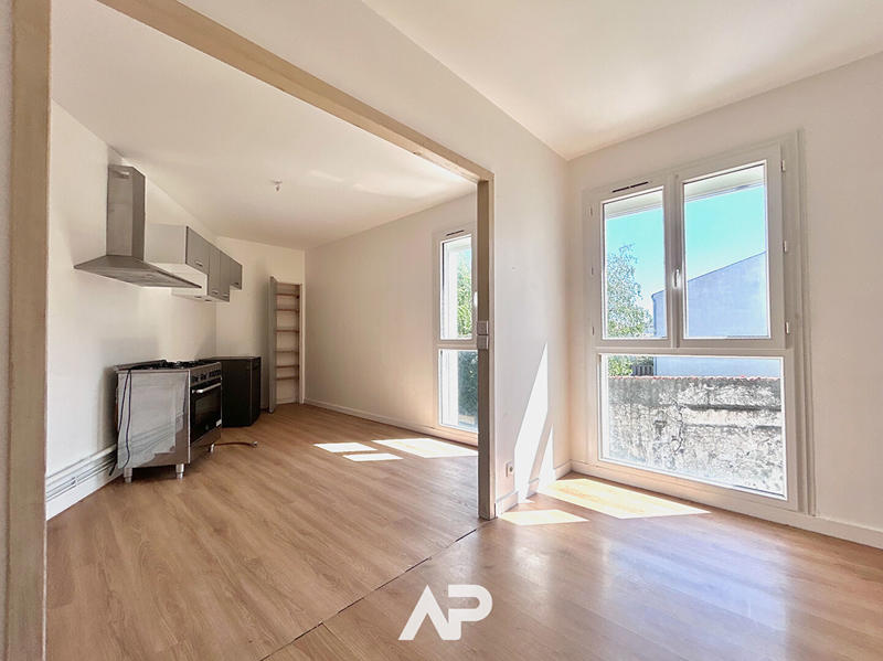 Appartement - 91 m² - 4 pièces