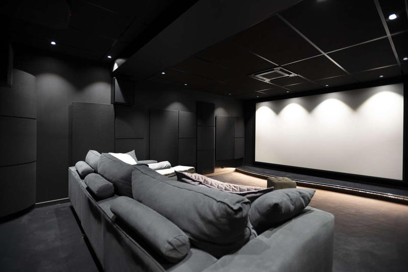 Propriété - 590 m² - 20 pièces