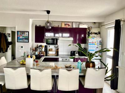 Appartement - 74 m² - 3 pièces