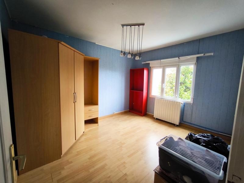 Maison - 164 m² - 9 pièces