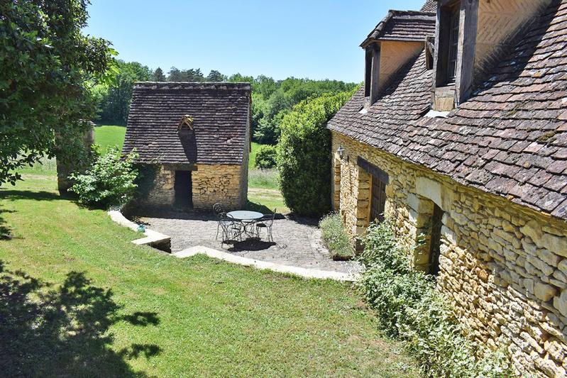 Maison - 403 m² - 18 pièces