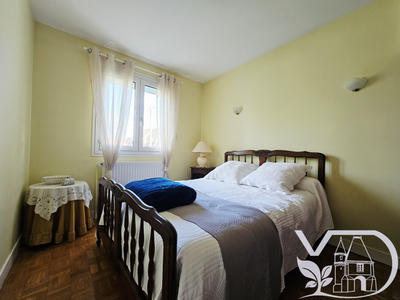 Maison - 99 m² - 4 pièces