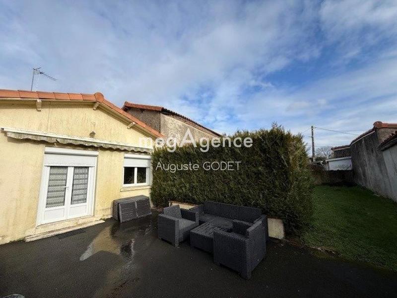 Maison de village - 87 m² - 4 pièces