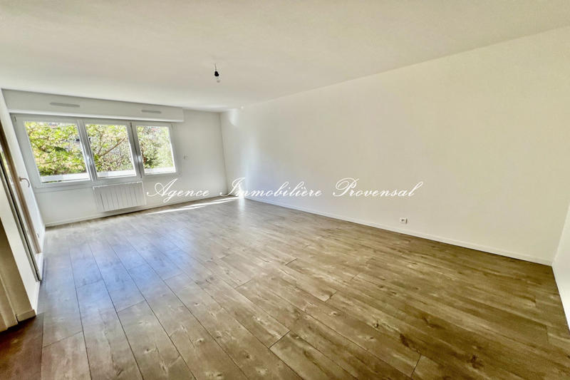 Appartement - 76 m² - 3 pièces