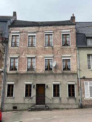 Maison - 190 m² - 10 pièces