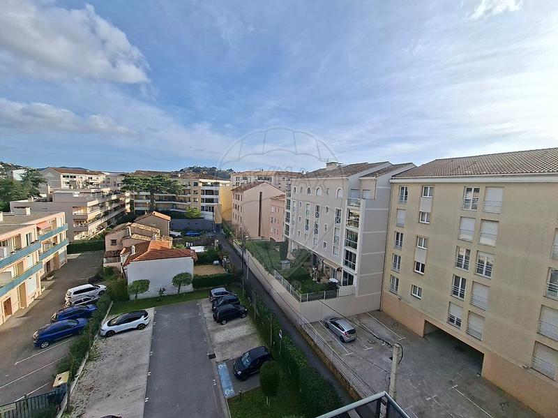 Appartement - 52 m² - 2 pièces