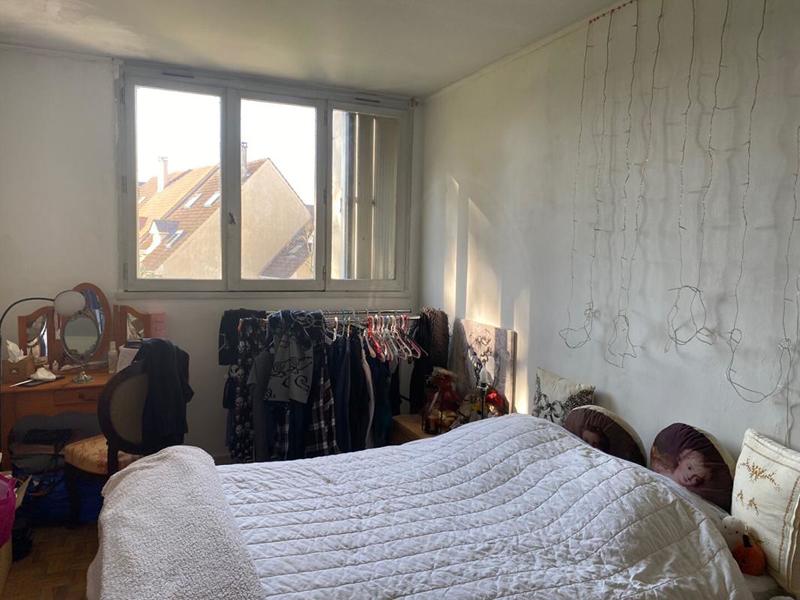 Appartement - 90 m² - 5 pièces