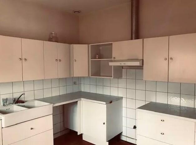 Demeure - 220 m² - 6 pièces