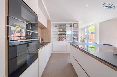 Villa - 160 m² - 5 pièces