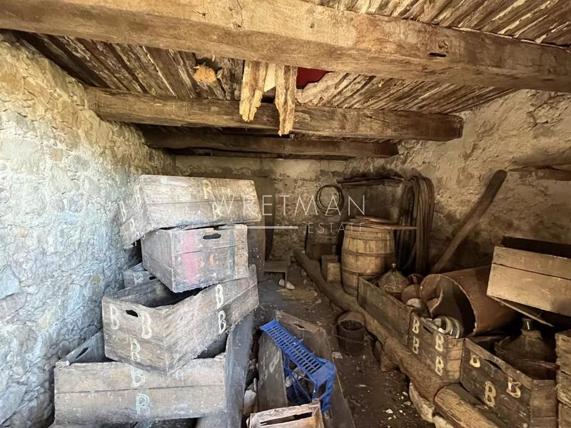 Propriété - 199 m² - 10 pièces