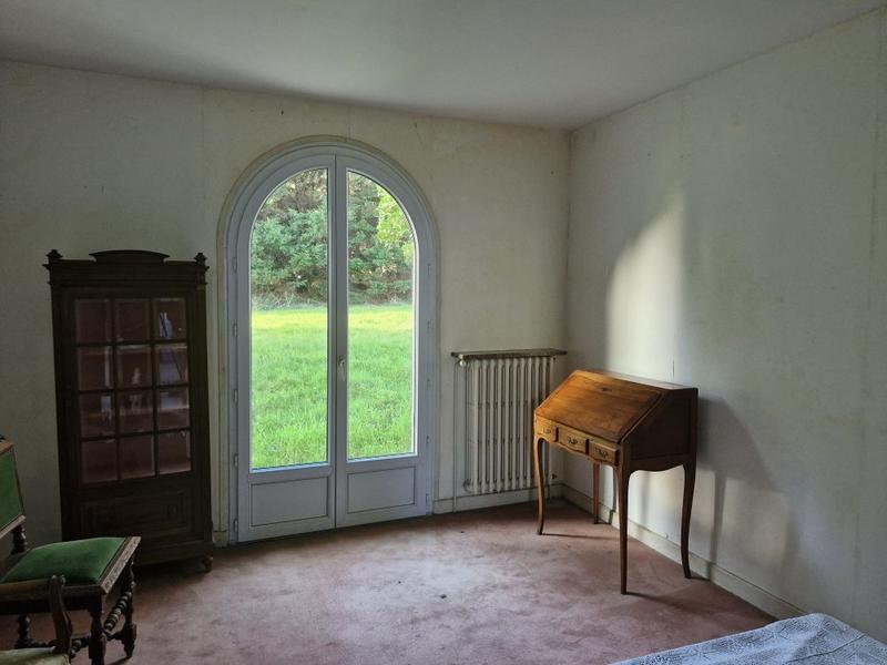 Maison - 217 m² - 13 pièces