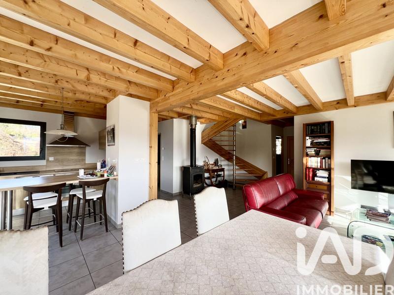 Châlet - 144 m² - 5 pièces