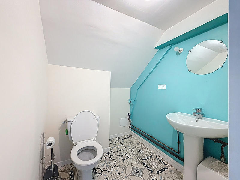 Maison - 110 m² - 4 pièces