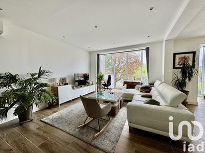 Maison - 143 m² - 6 pièces