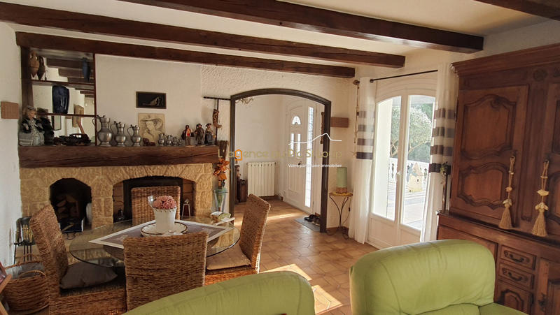 Villa - 190 m² - 6 pièces