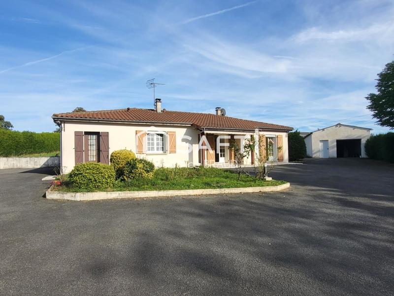 Maison - 90 m² - 5 pièces