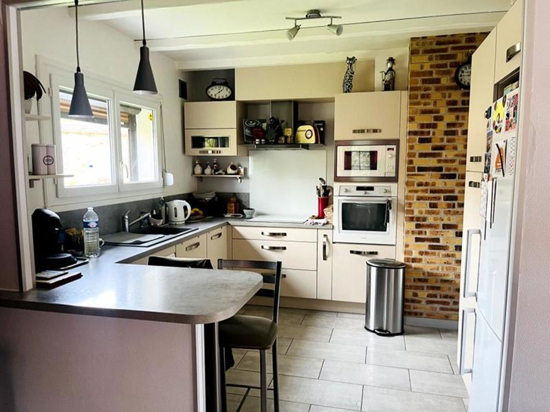 Maison - 101 m² - 5 pièces