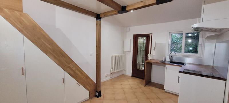 Studio - 14 m² - 1 pièce