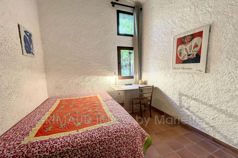 Maison - 205 m² - 10 pièces